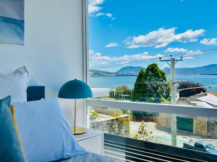הוילה הובארט The Tassie - Luxury With Panoramic Water Views מראה חיצוני תמונה